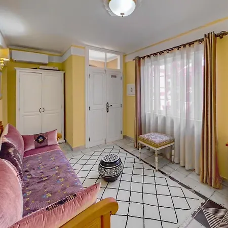 Mosaiko 5 Marockansk riad 4*